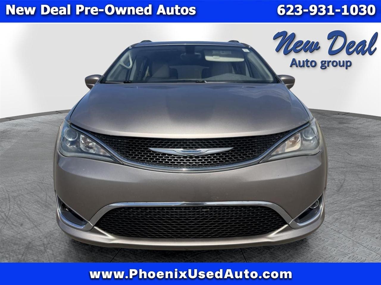 Chrysler Pacifica Touring-L 2017
