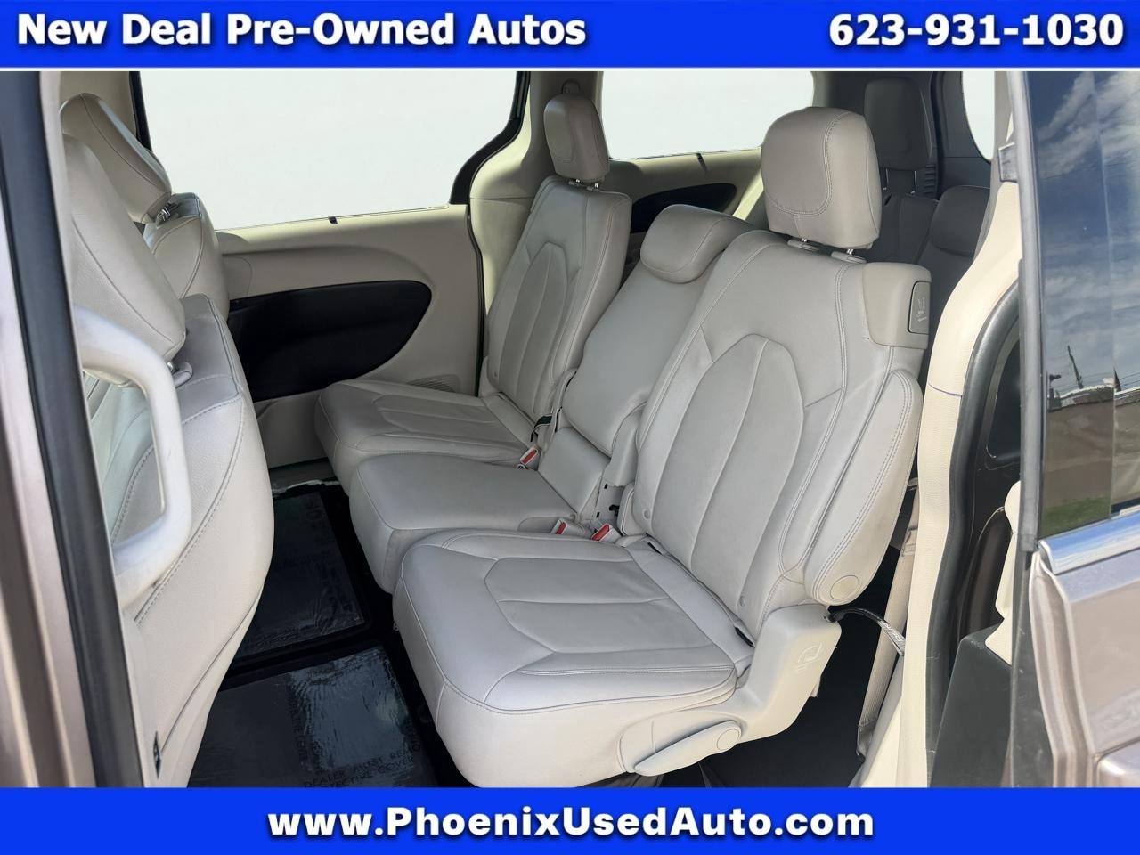 Chrysler Pacifica Touring-L 2017