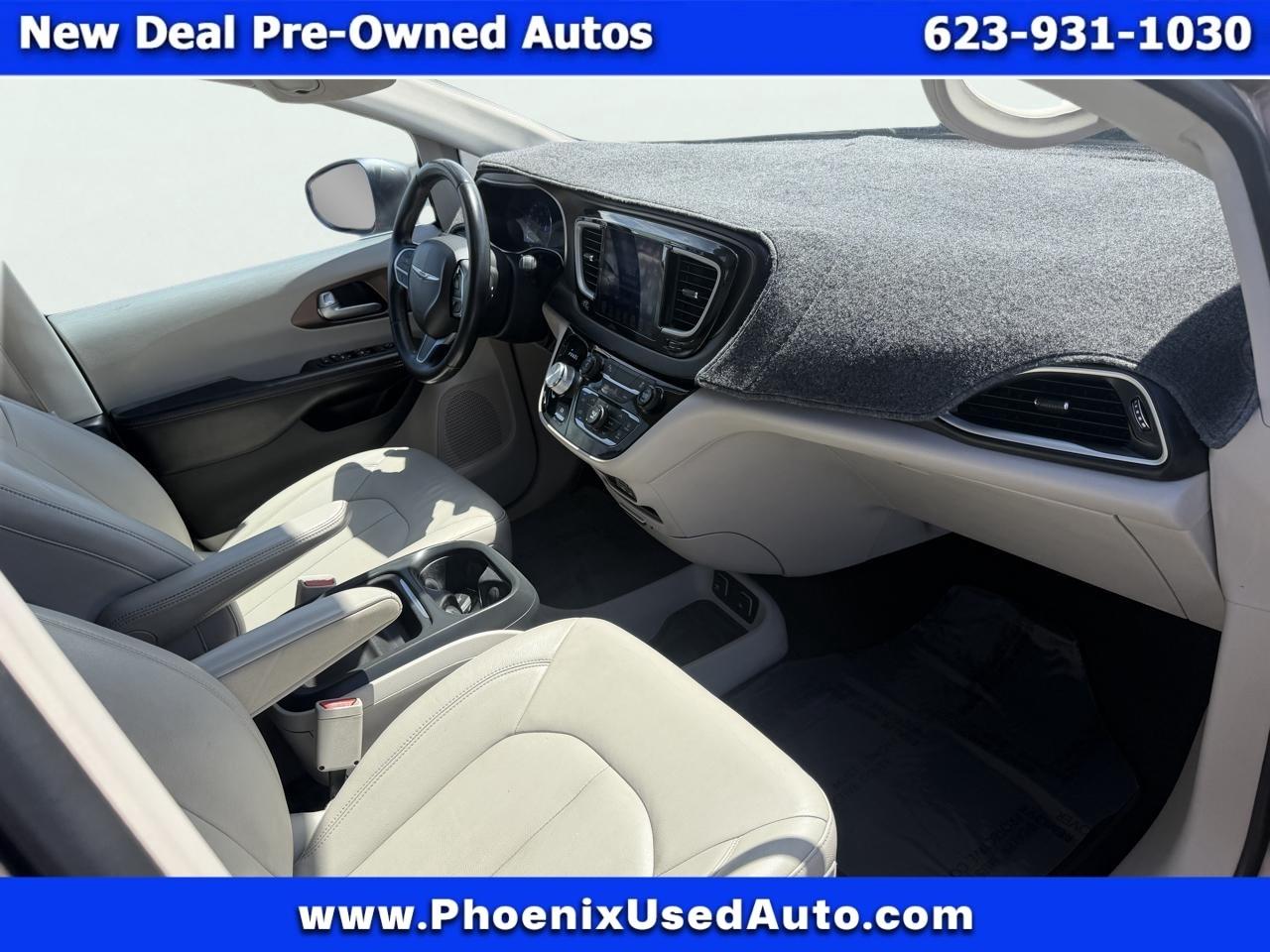 Chrysler Pacifica Touring-L 2017