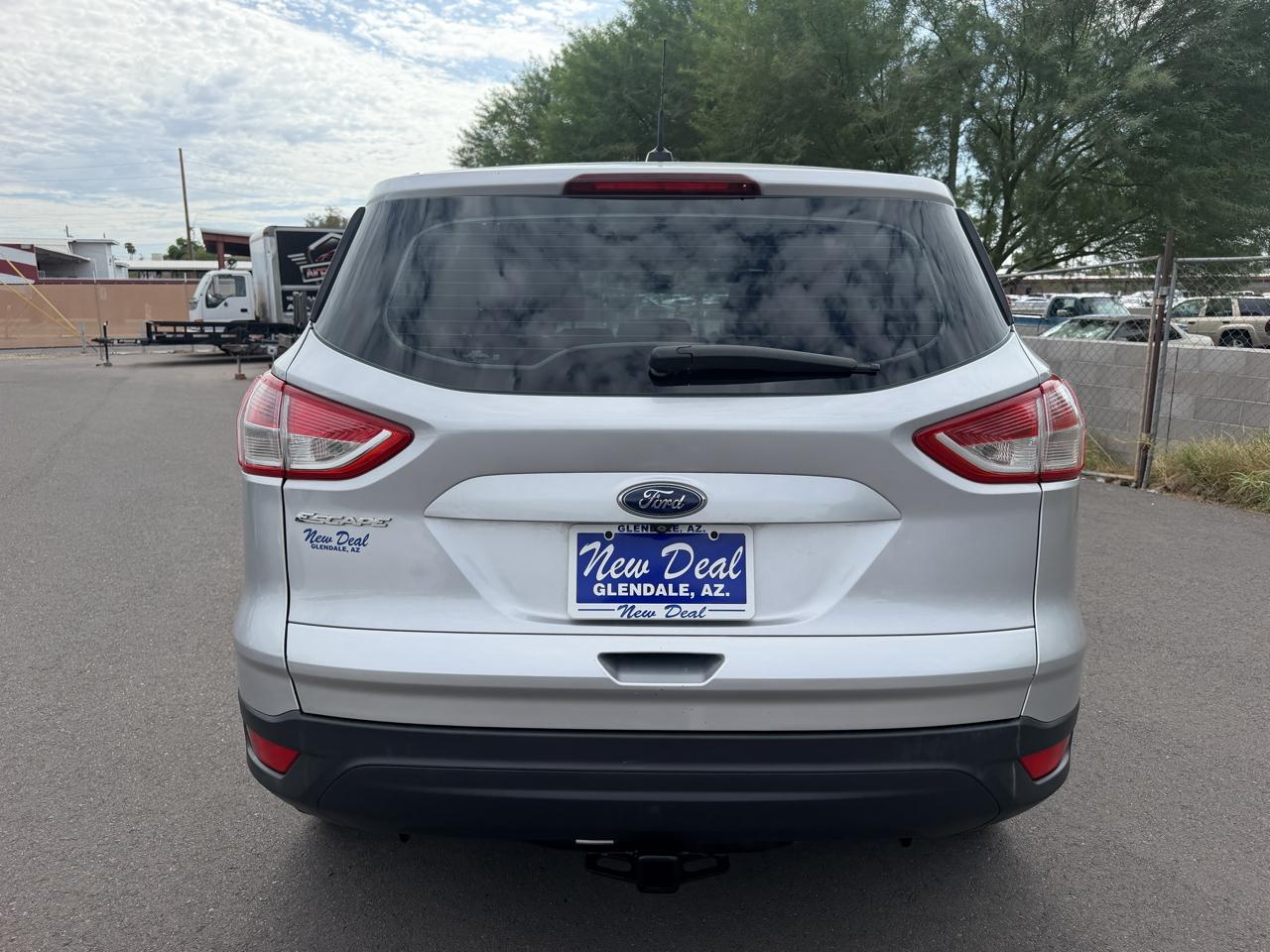 Ford Escape S FWD 2014