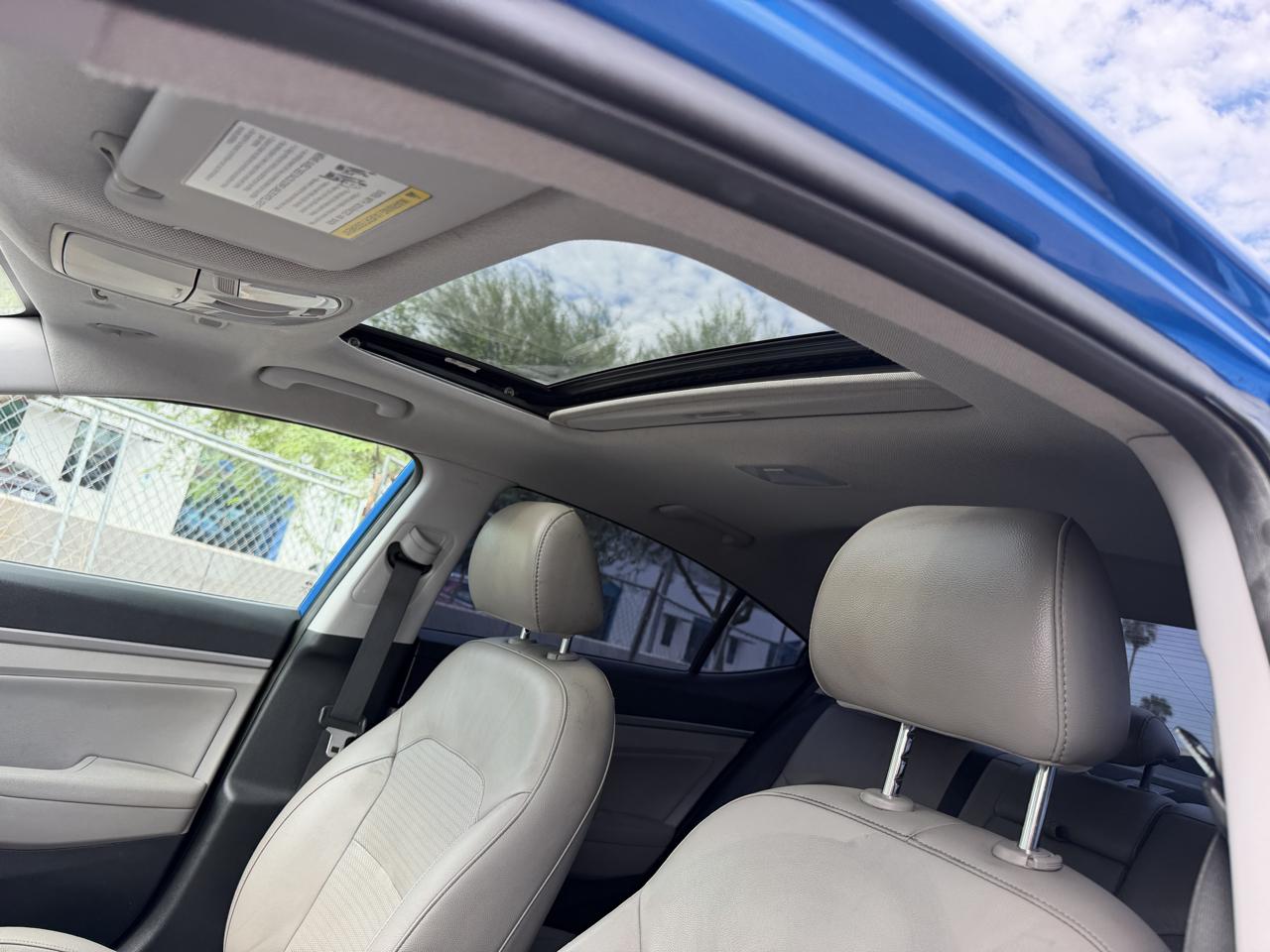 Hyundai Elantra Limited 2017