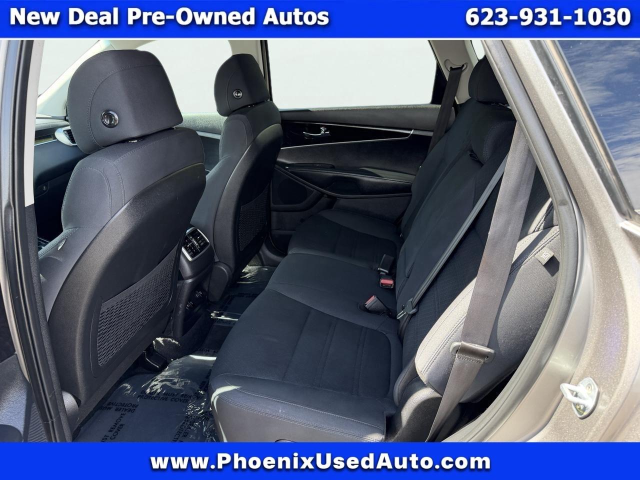 Kia Sorento L 2WD 2017
