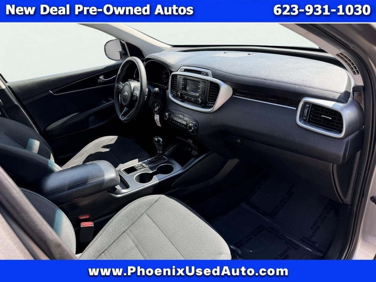 Kia Sorento L 2WD 2017
