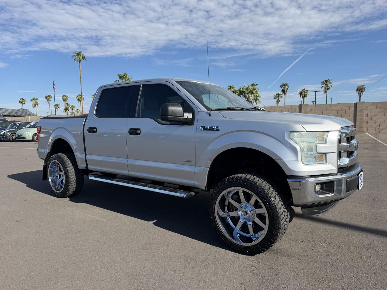 Ford F-150 2WD SuperCrew 139" XL 2015