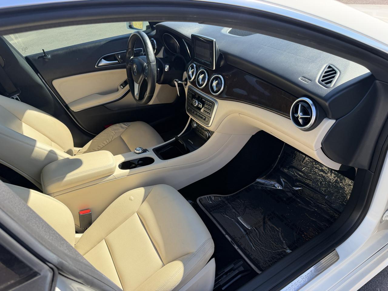 Mercedes-Benz CLA-Class CLA250 2014