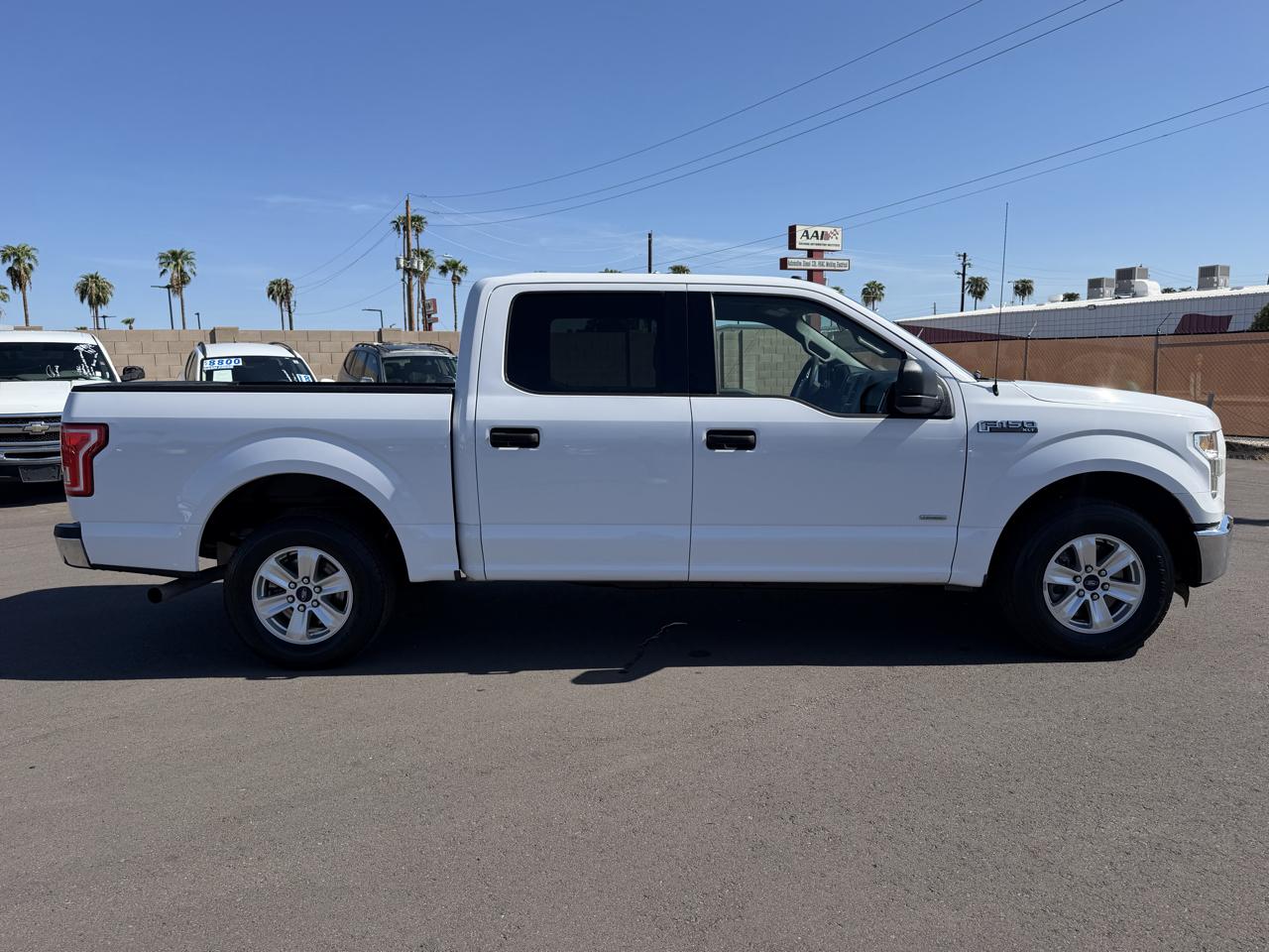Ford F-150 2WD SuperCrew 139" XL 2016