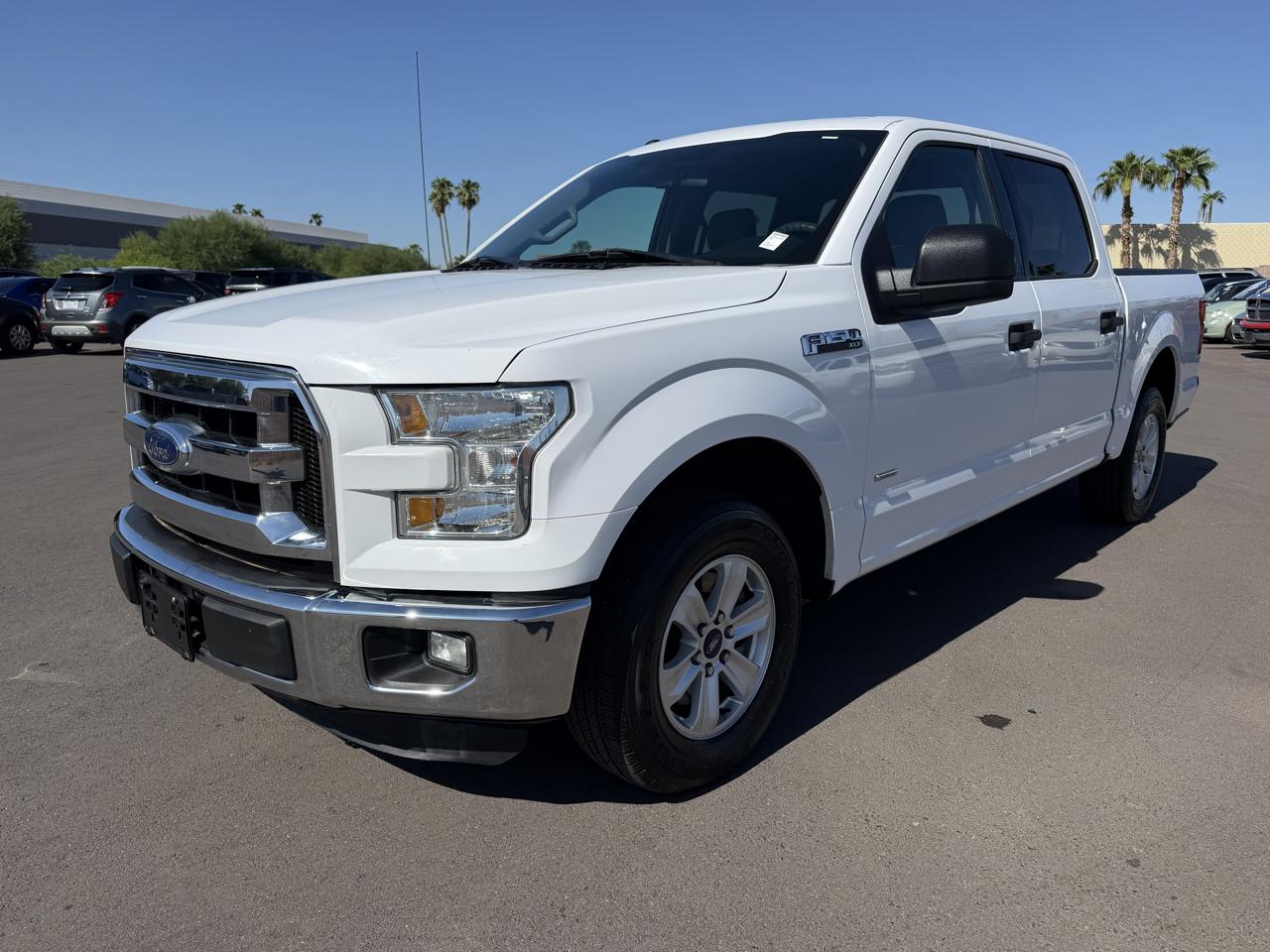Ford F-150 2WD SuperCrew 139" XL 2016