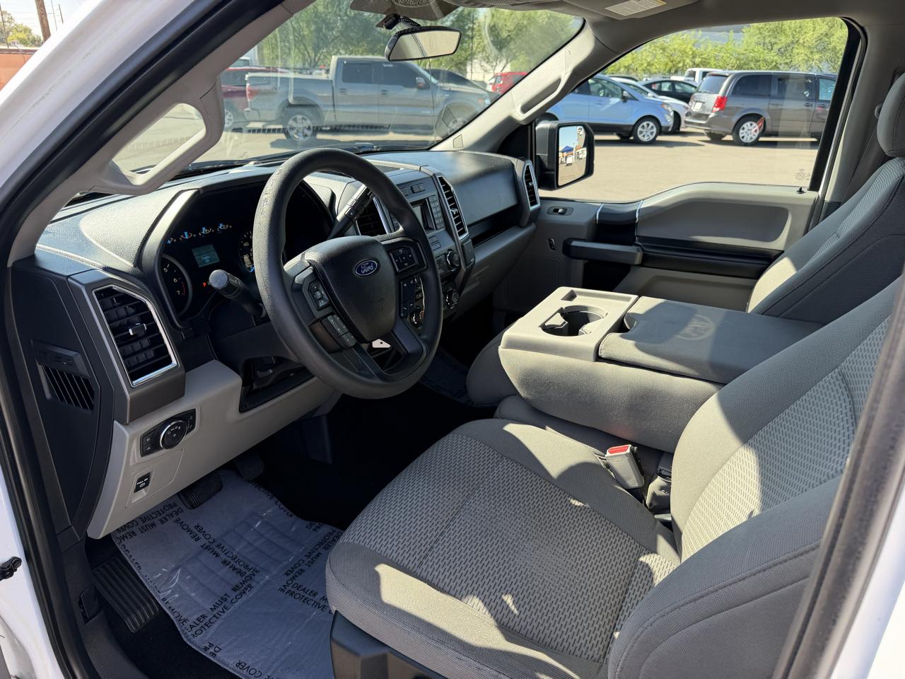 Ford F-150 2WD SuperCrew 139" XL 2016