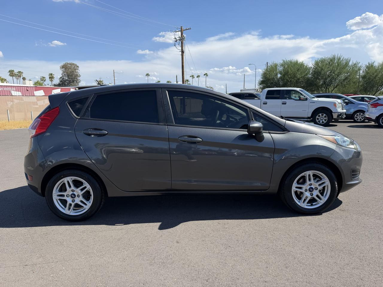 Ford Fiesta SE Hatchback 2017