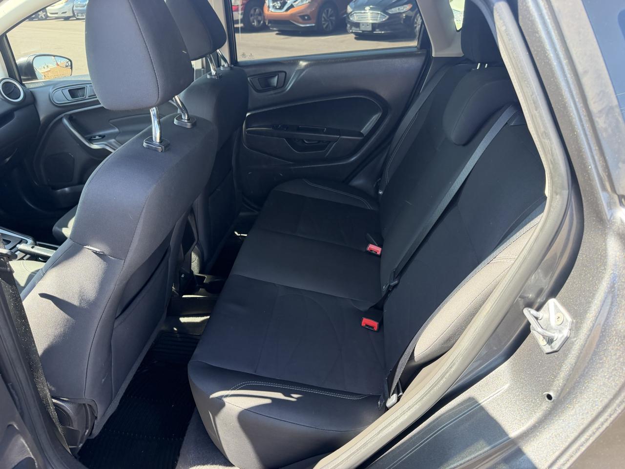Ford Fiesta SE Hatchback 2017