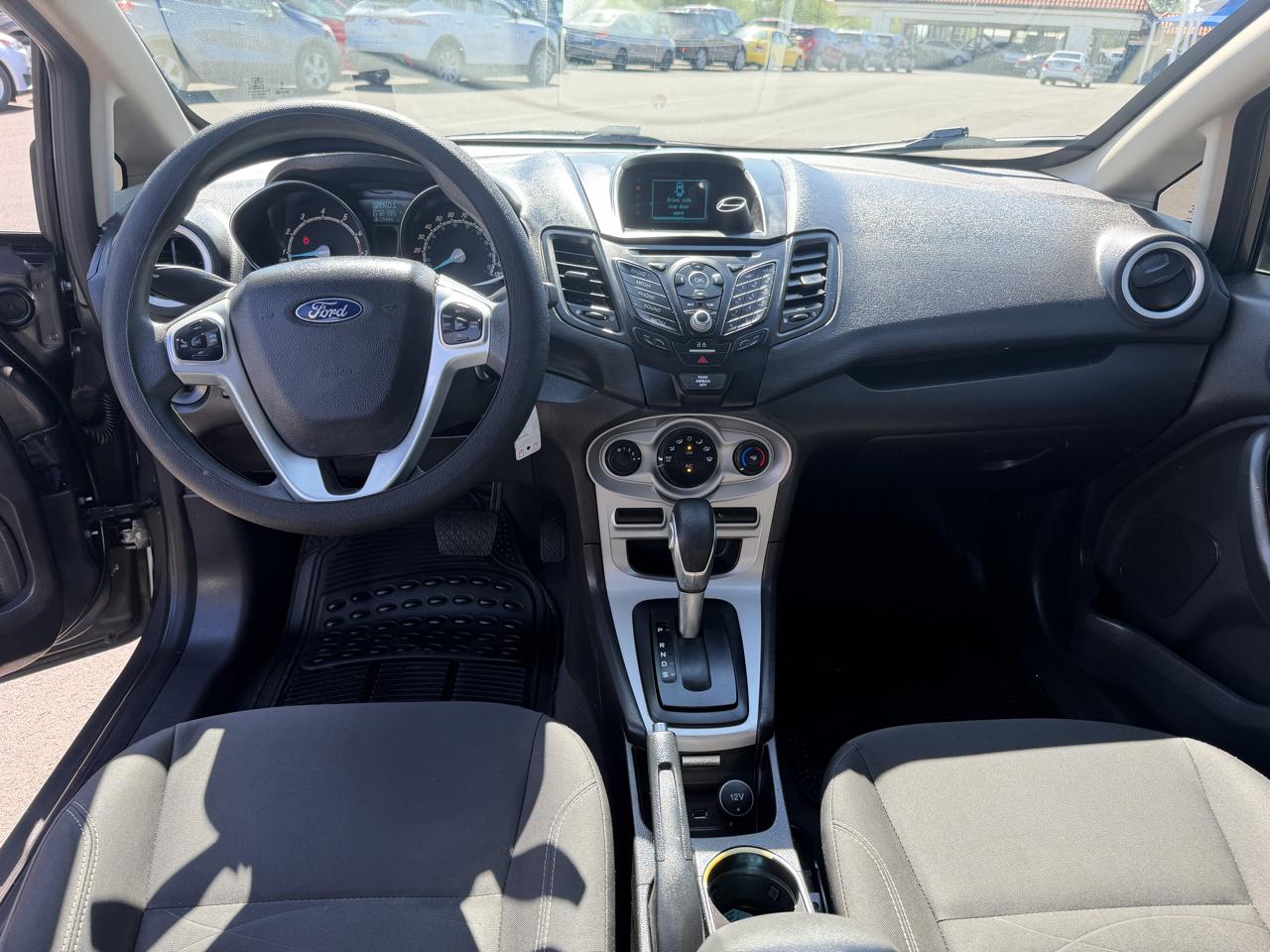 Ford Fiesta SE Hatchback 2017