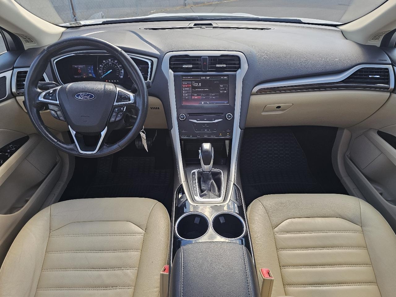 Ford Fusion SE 2013