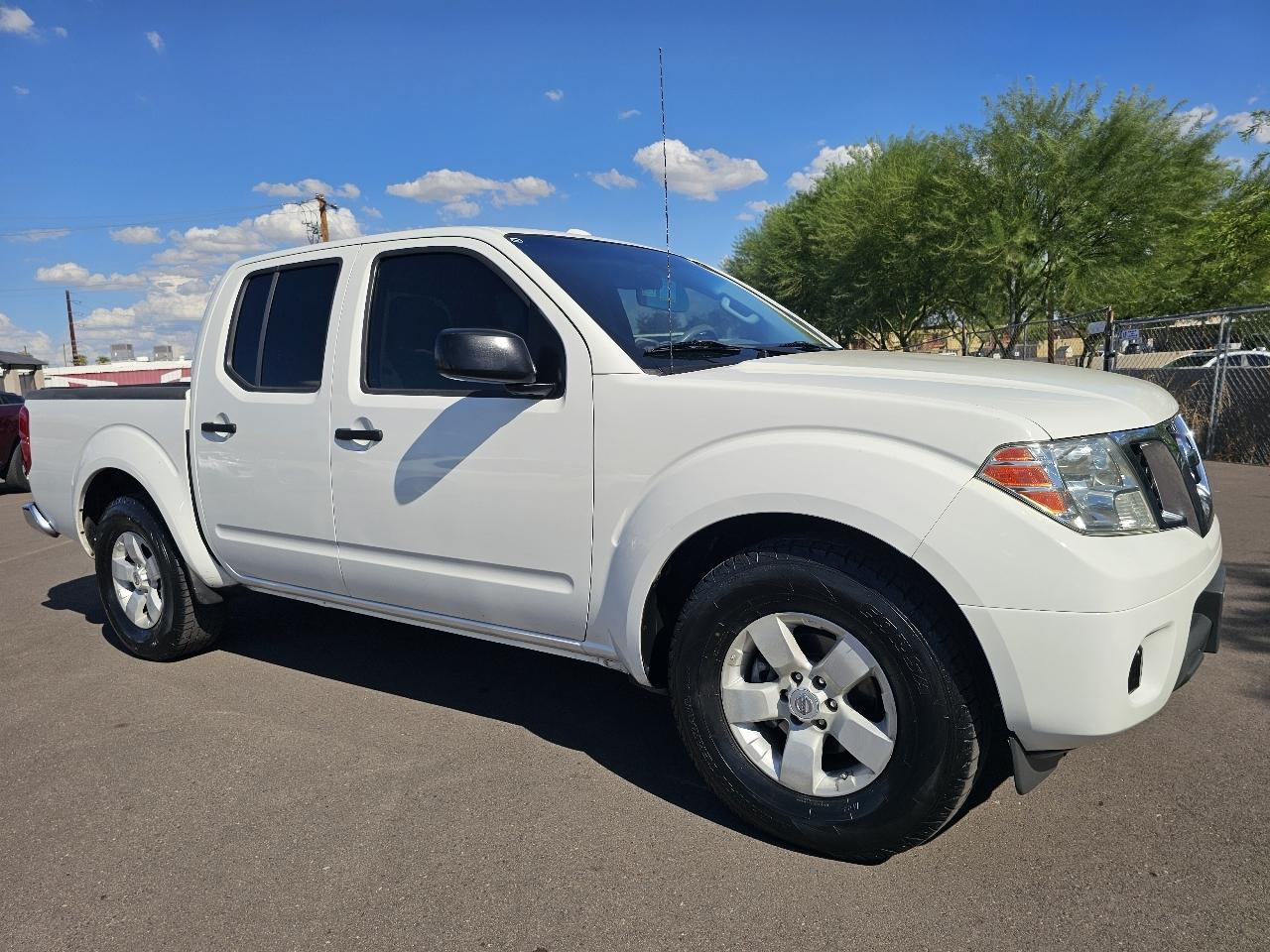 Nissan Frontier S Crew Cab 2WD 2013