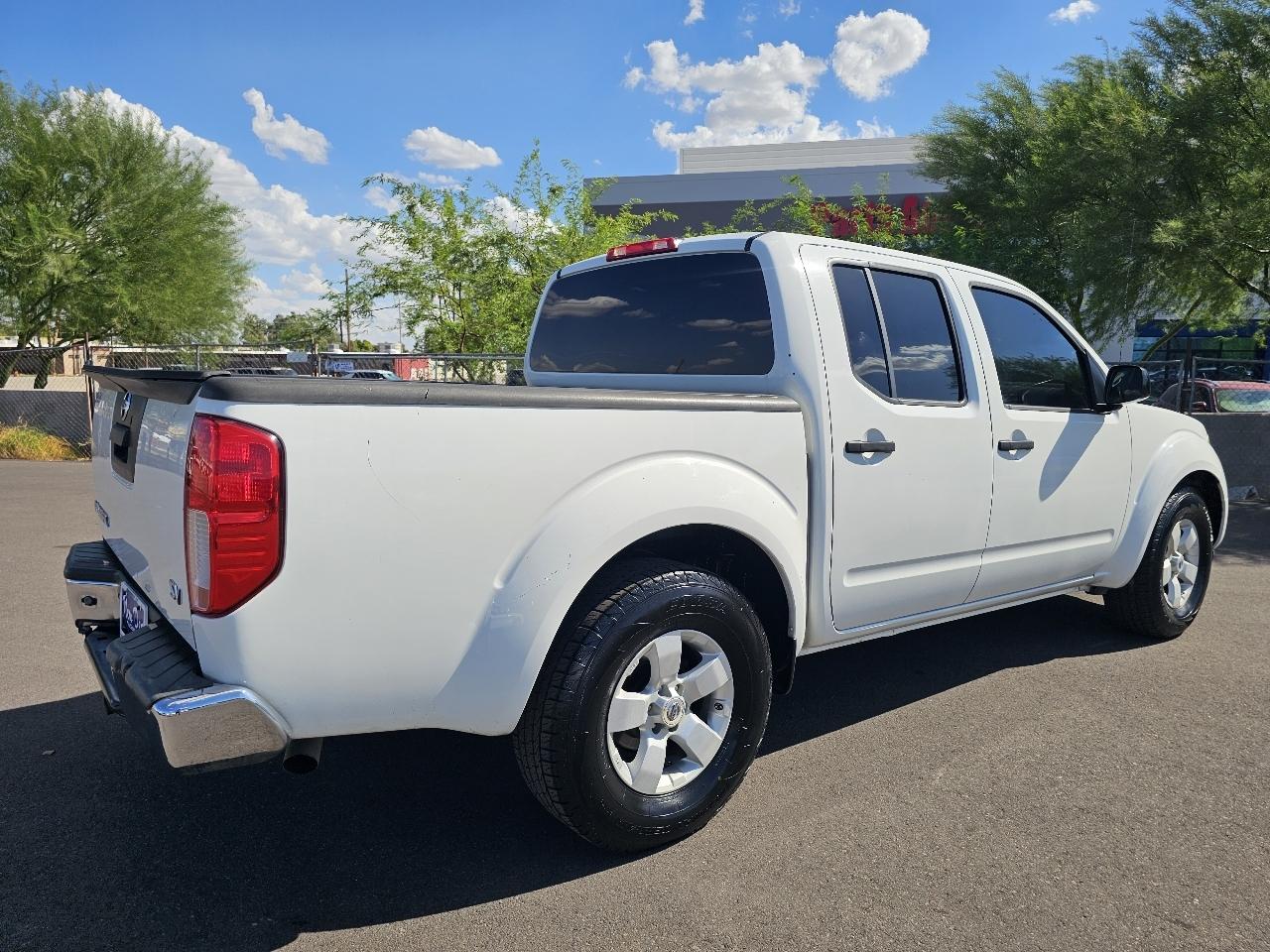 Nissan Frontier S Crew Cab 2WD 2013