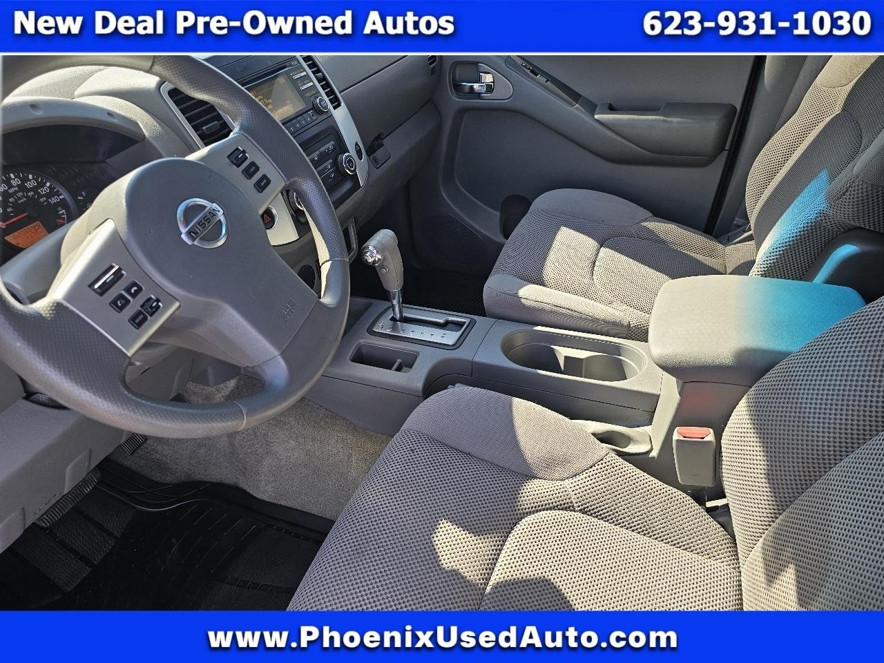 Nissan Frontier S Crew Cab 2WD 2013