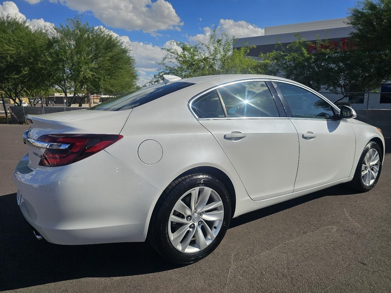 Buick Regal Turbo FWD 2016