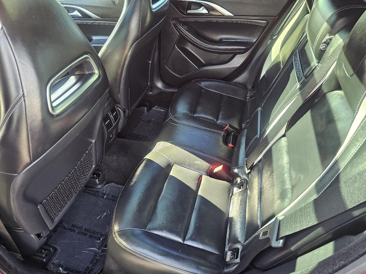 Infiniti QX30 Base 2017