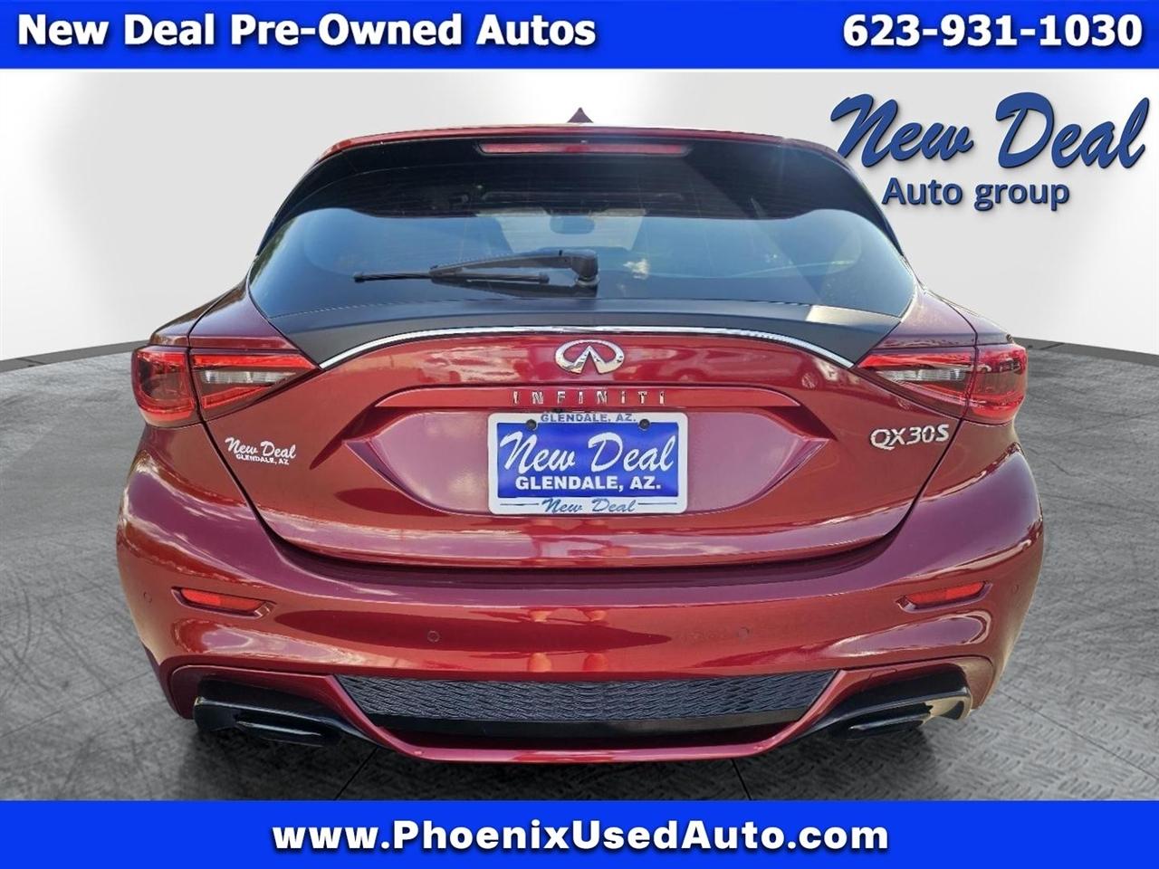 Infiniti QX30 Base 2017