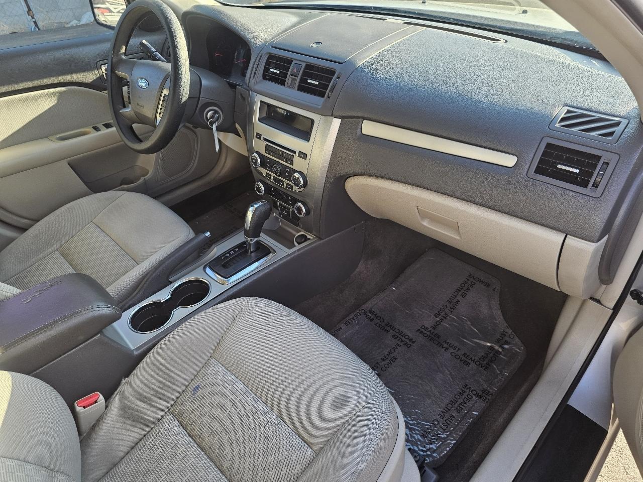 Ford Fusion SE 2010