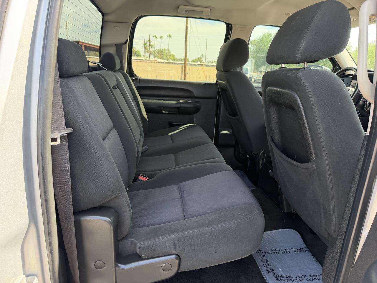 Chevrolet Silverado 1500 2WD Crew Cab 147" LT 2011