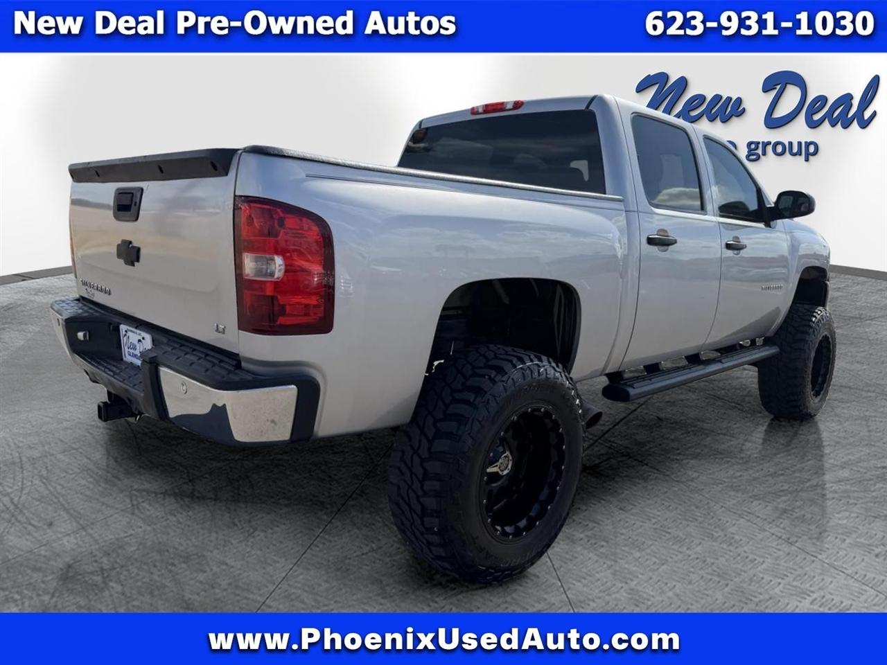 Chevrolet Silverado 1500 2WD Crew Cab 147" LT 2011