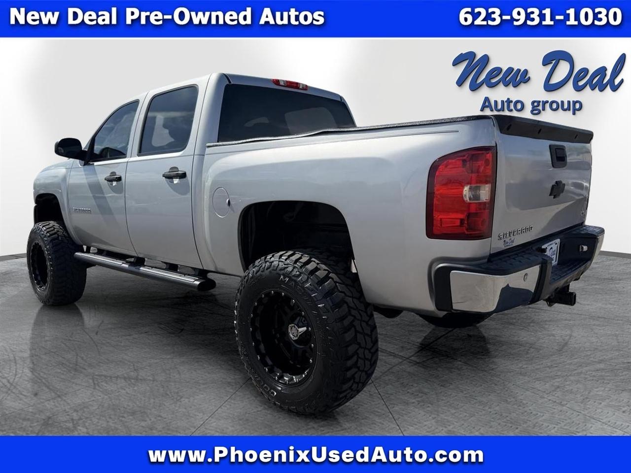 Chevrolet Silverado 1500 2WD Crew Cab 147" LT 2011