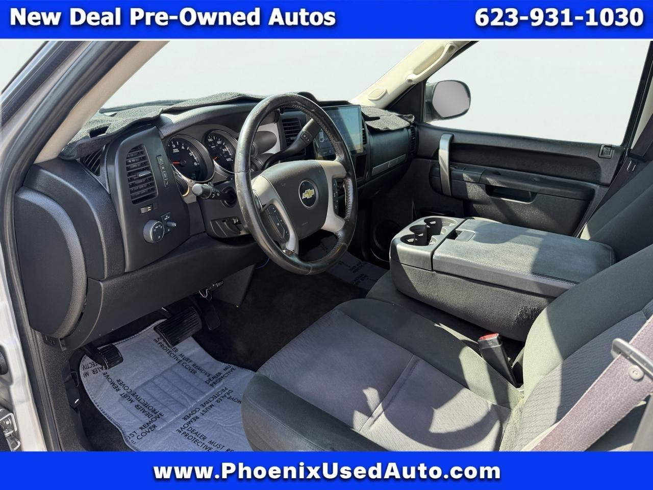 Chevrolet Silverado 1500 2WD Crew Cab 147" LT 2011