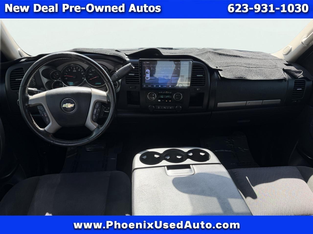 Chevrolet Silverado 1500 2WD Crew Cab 147" LT 2011