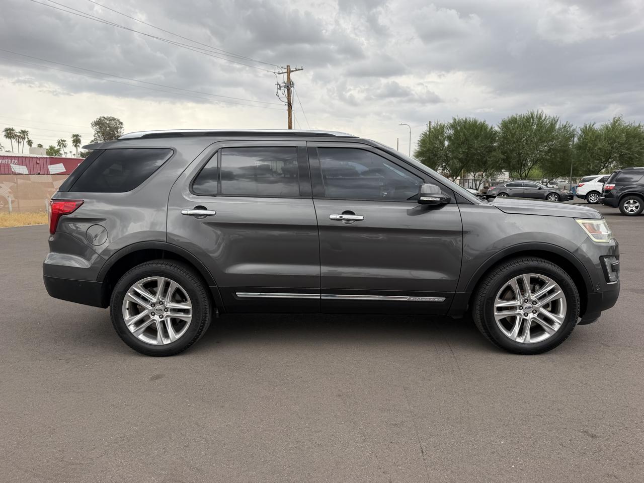 Ford Explorer Limited 4WD 2016