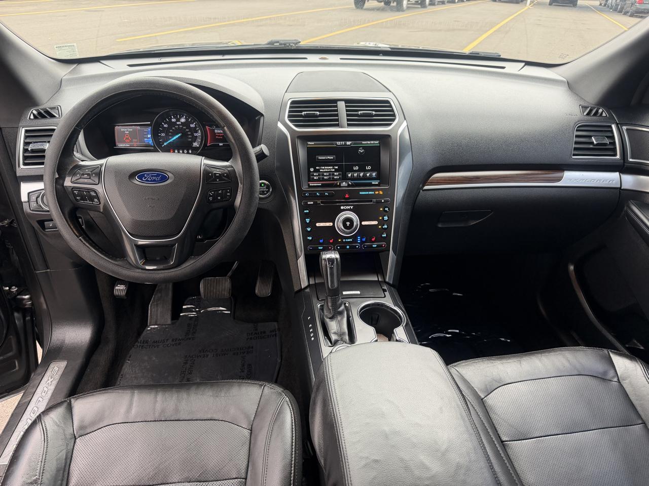 Ford Explorer Limited 4WD 2016