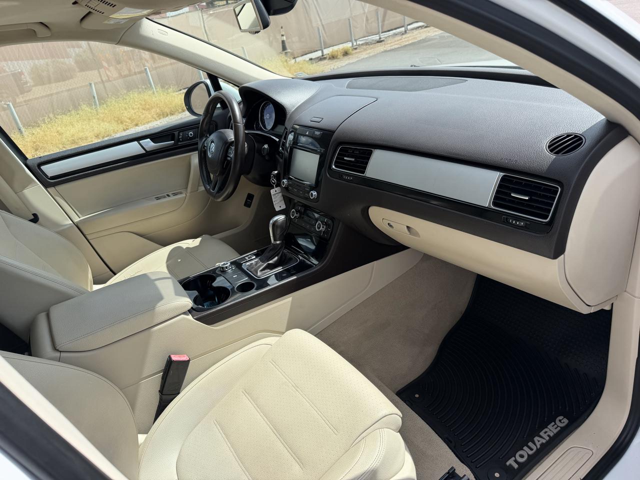 Volkswagen Touareg VR6 Lux 2014