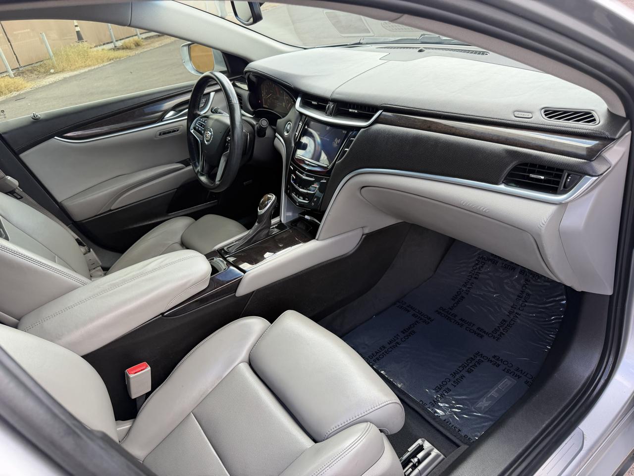 Cadillac XTS Premium 2013