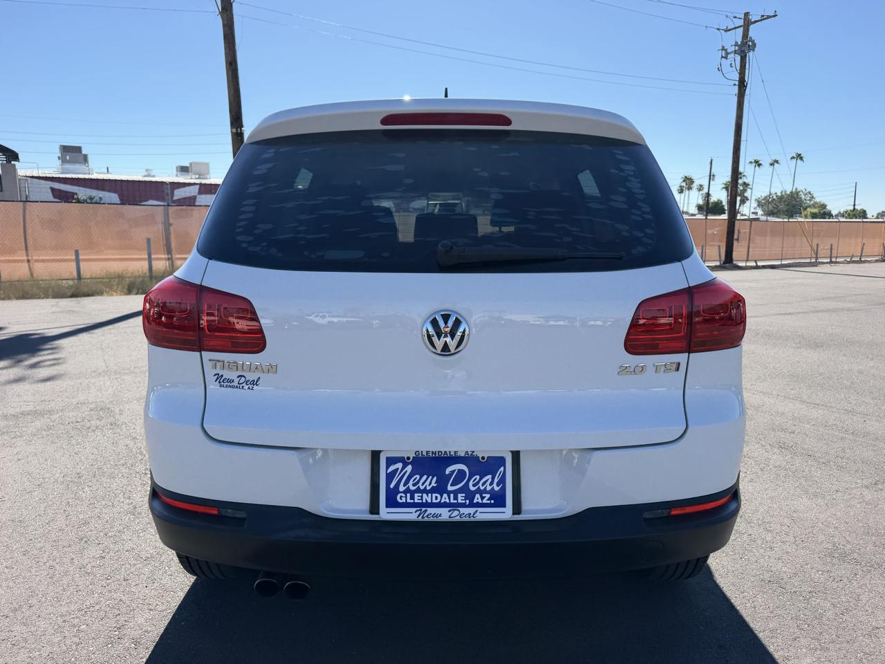 Volkswagen Tiguan S 2014