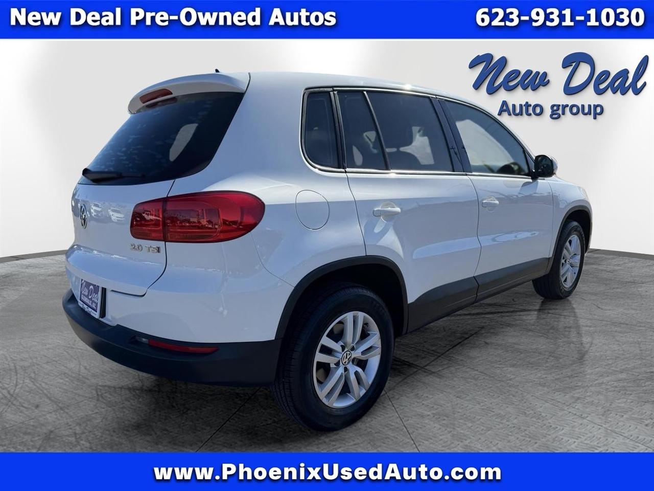 Volkswagen Tiguan S 2014