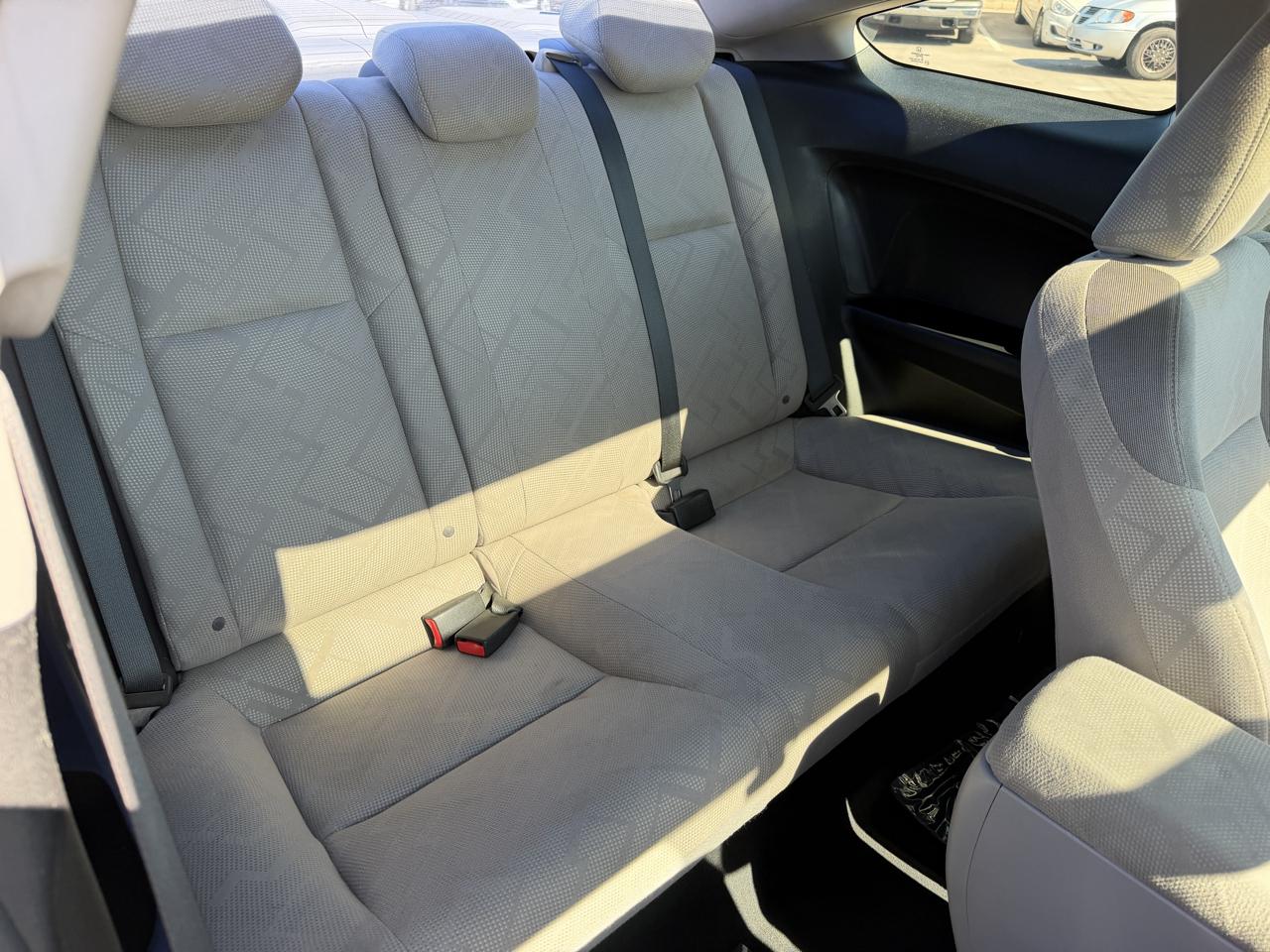 Honda Civic EX Coupe 5-Speed AT 2013