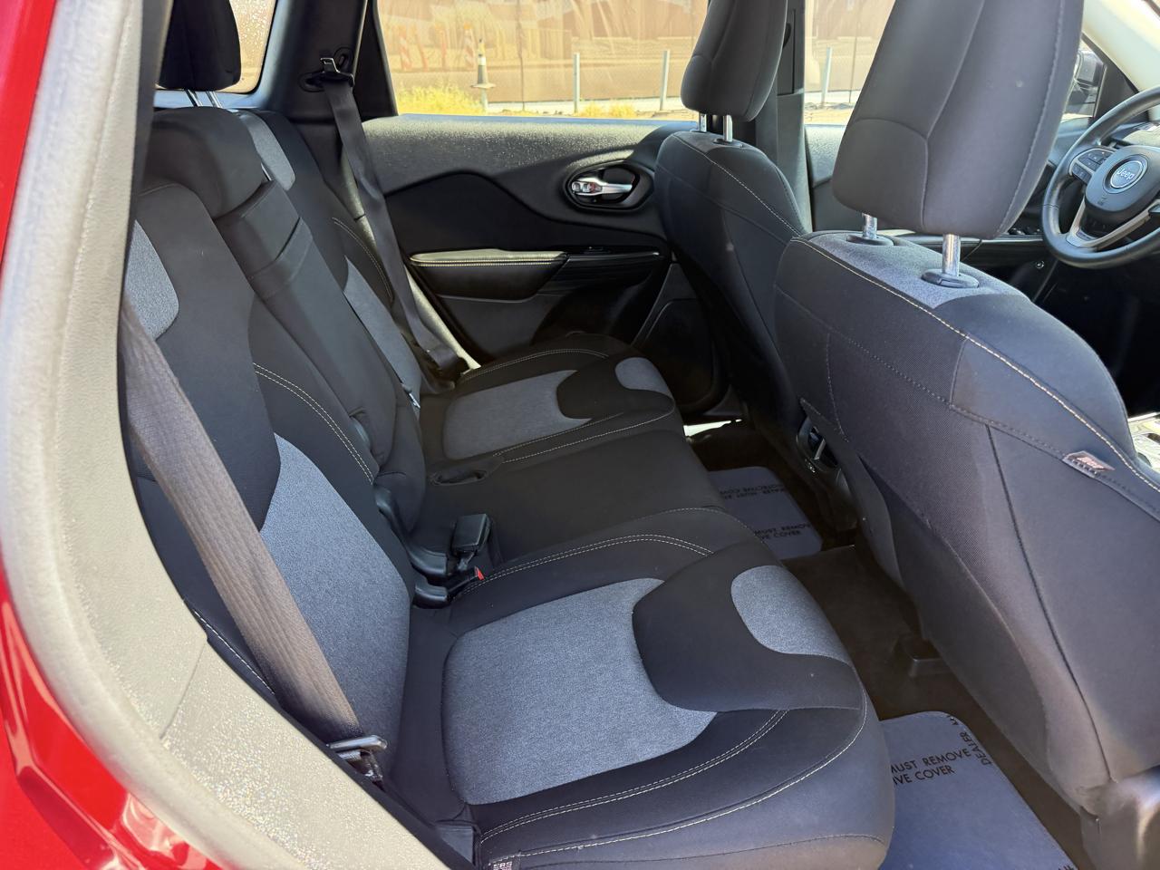 Jeep Cherokee Sport FWD 2016