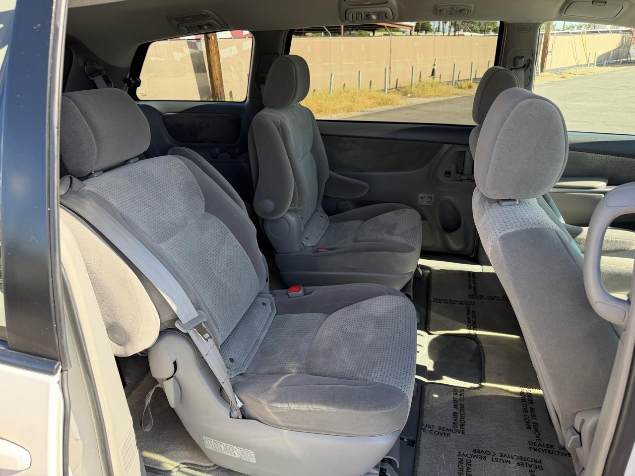 Toyota Sienna LE FWD 8-Passenger Seating 2008
