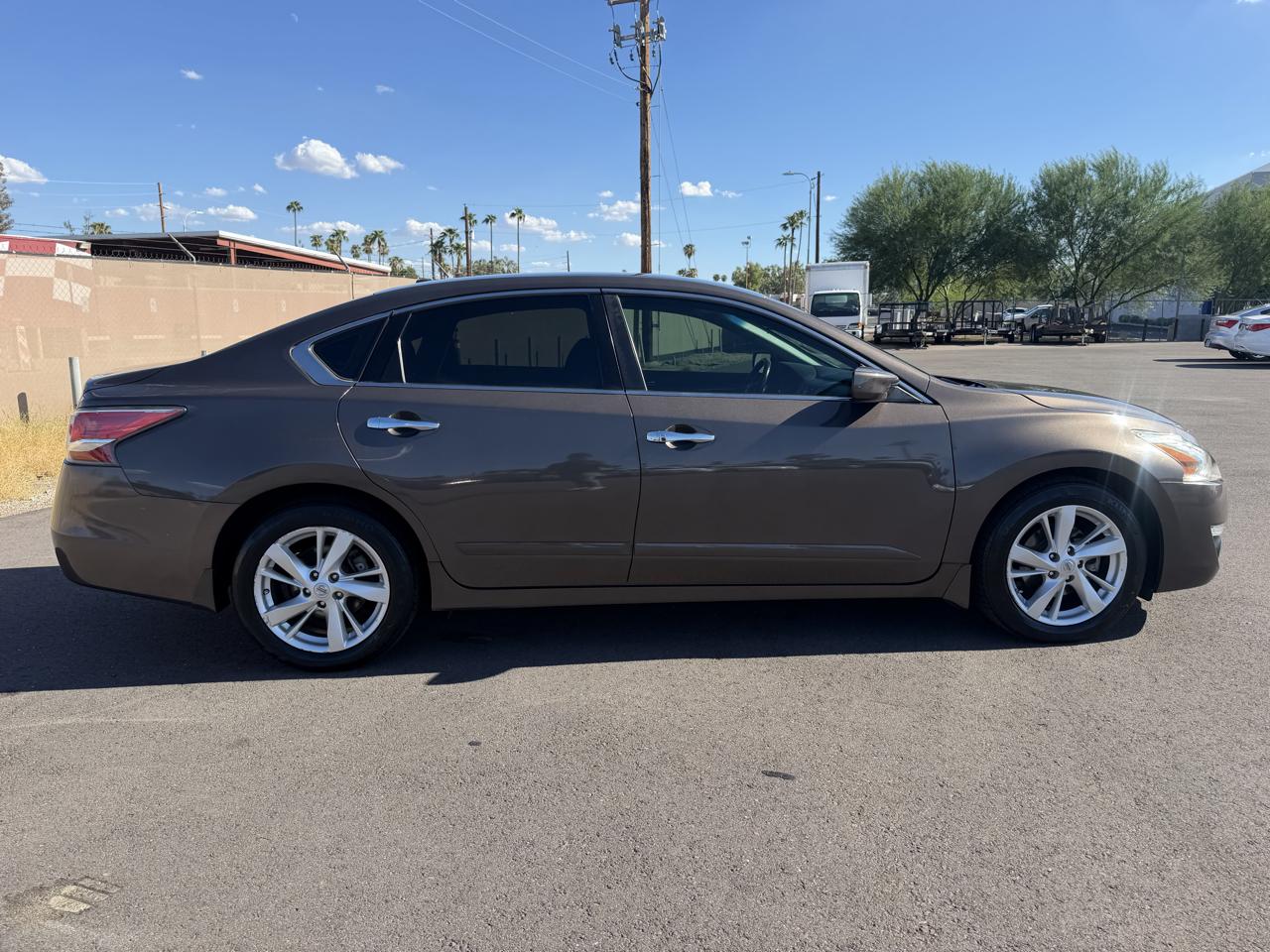 Nissan Altima 2.5 SV 2015