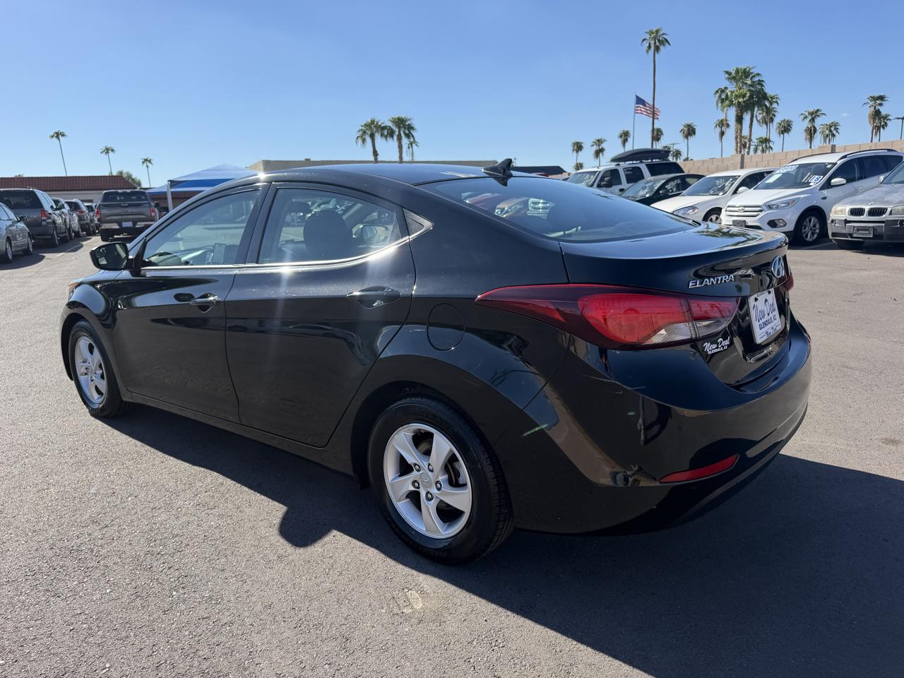 Hyundai Elantra SE 6AT 2015