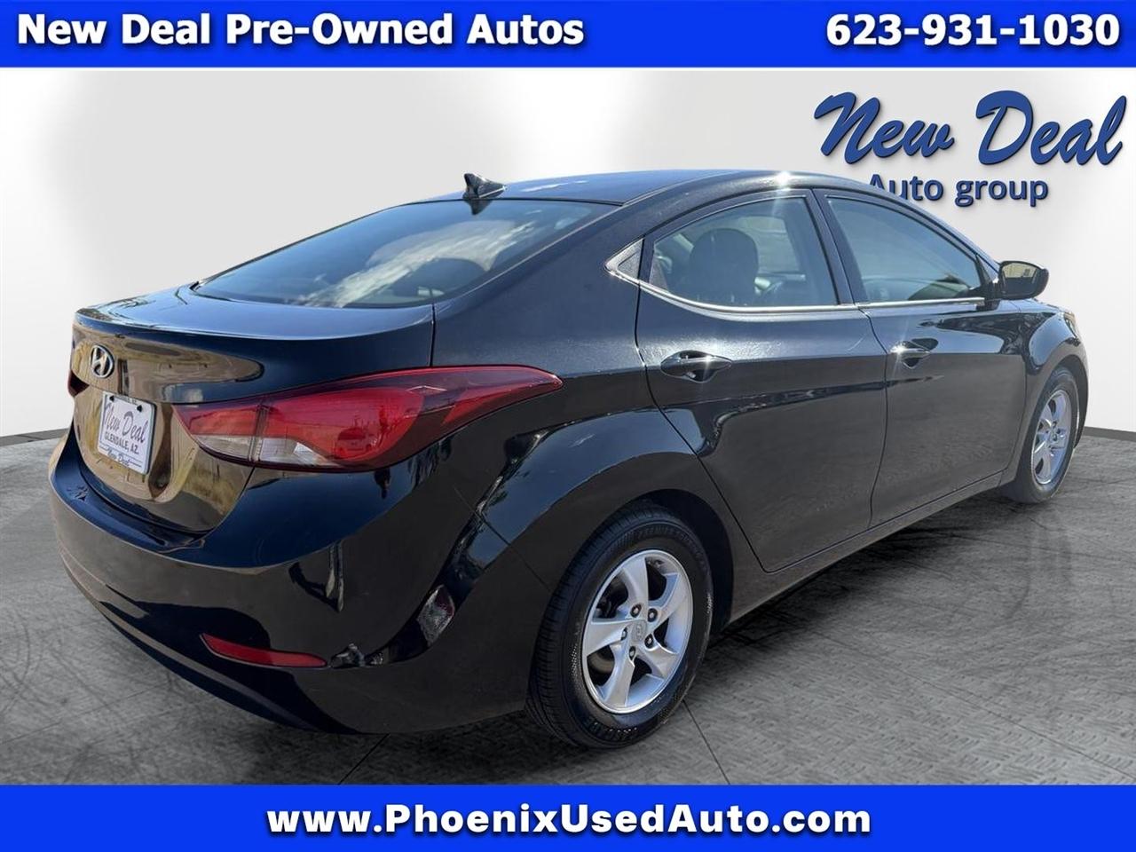 Hyundai Elantra SE 6AT 2015