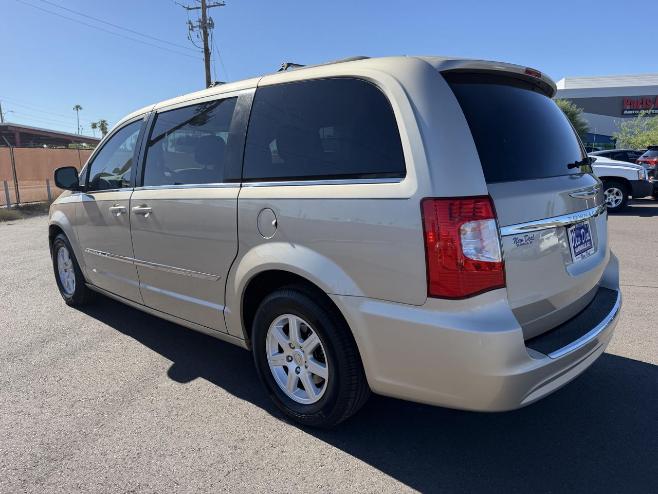 Chrysler Town & Country Touring 2012