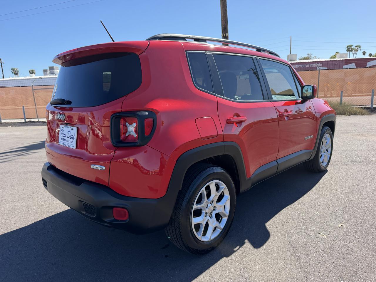 Jeep Renegade Latitude FWD 2017