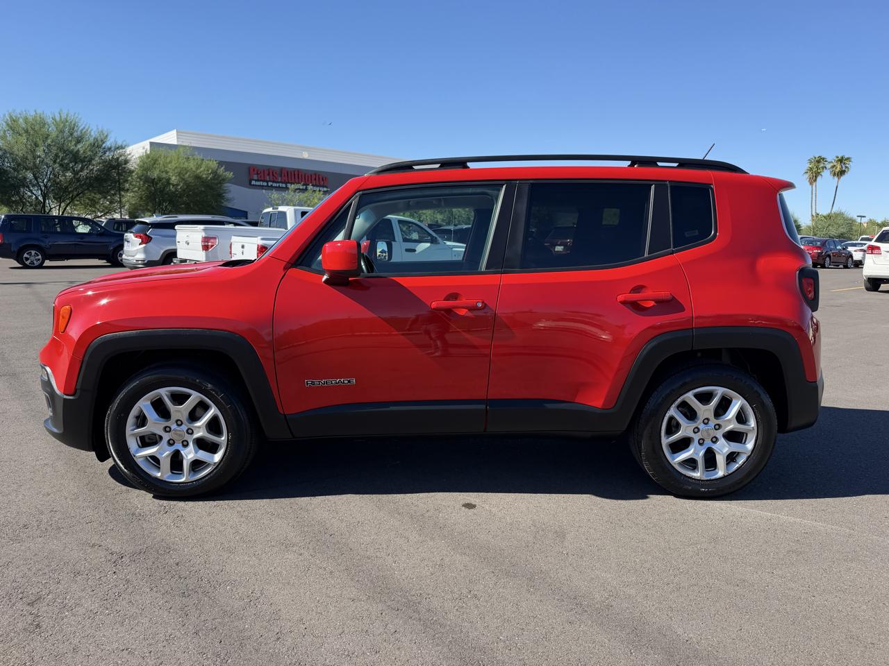 Jeep Renegade Latitude FWD 2017