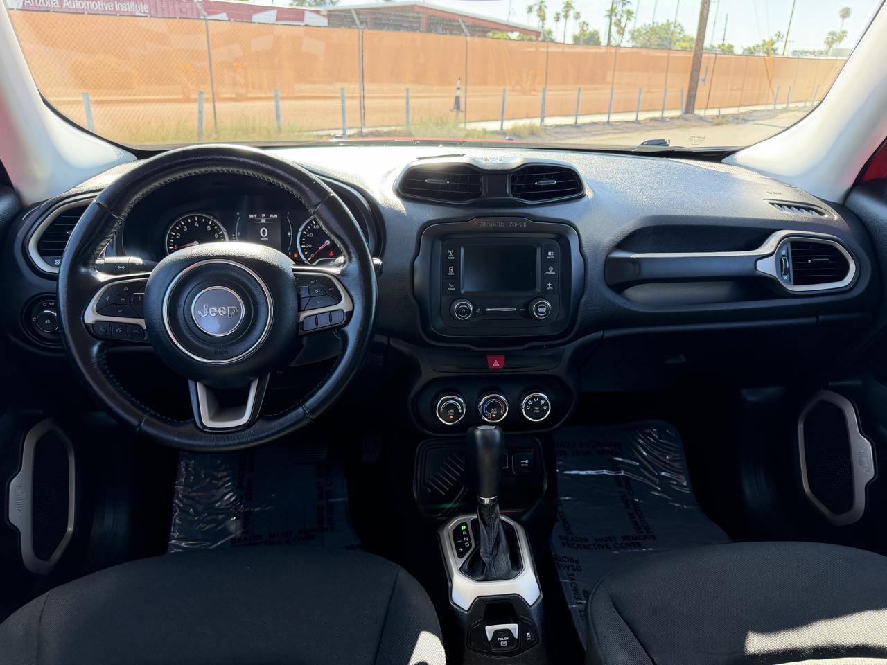 Jeep Renegade Latitude FWD 2017