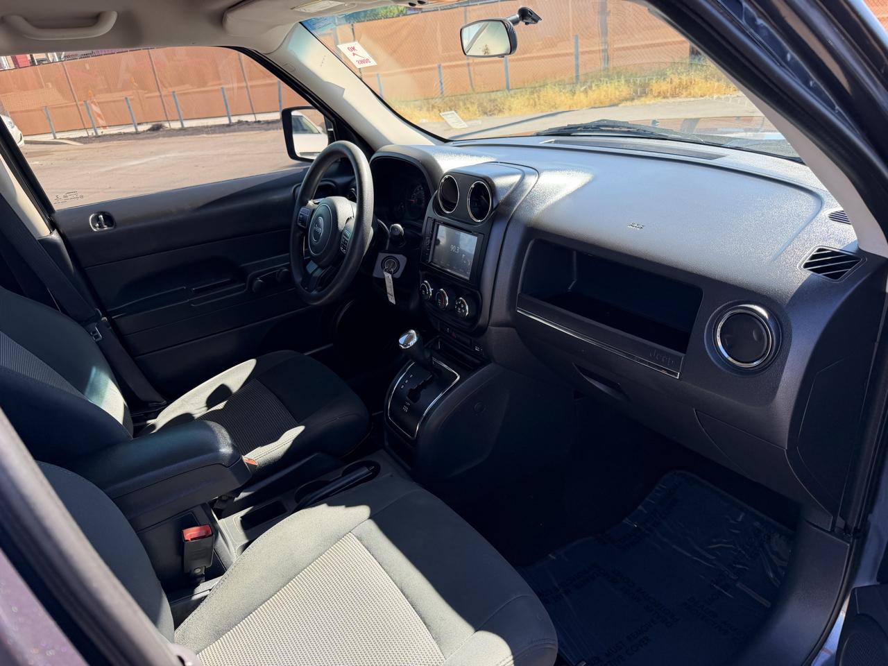 Jeep Patriot Sport 2WD 2014