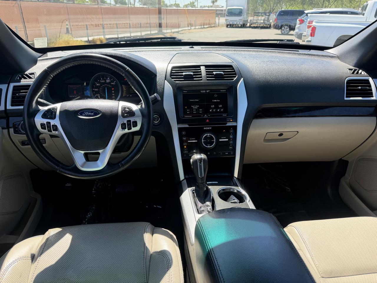 Ford Explorer Limited FWD 2012