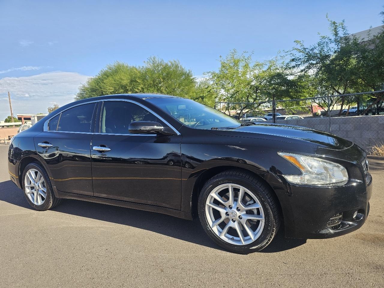 Nissan Maxima SV 2014