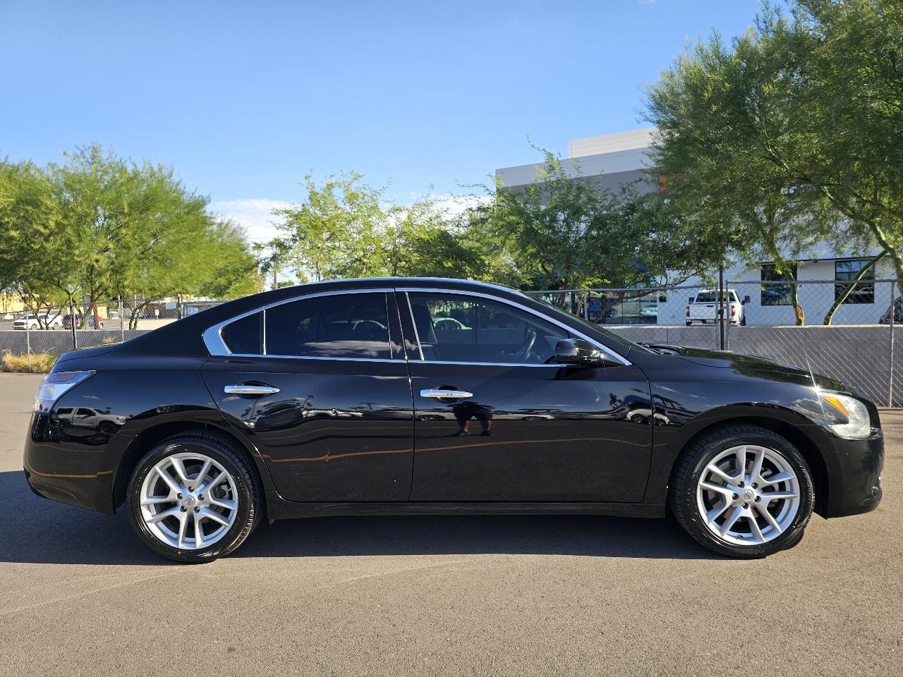 Nissan Maxima SV 2014
