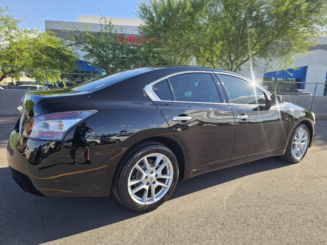 Nissan Maxima SV 2014