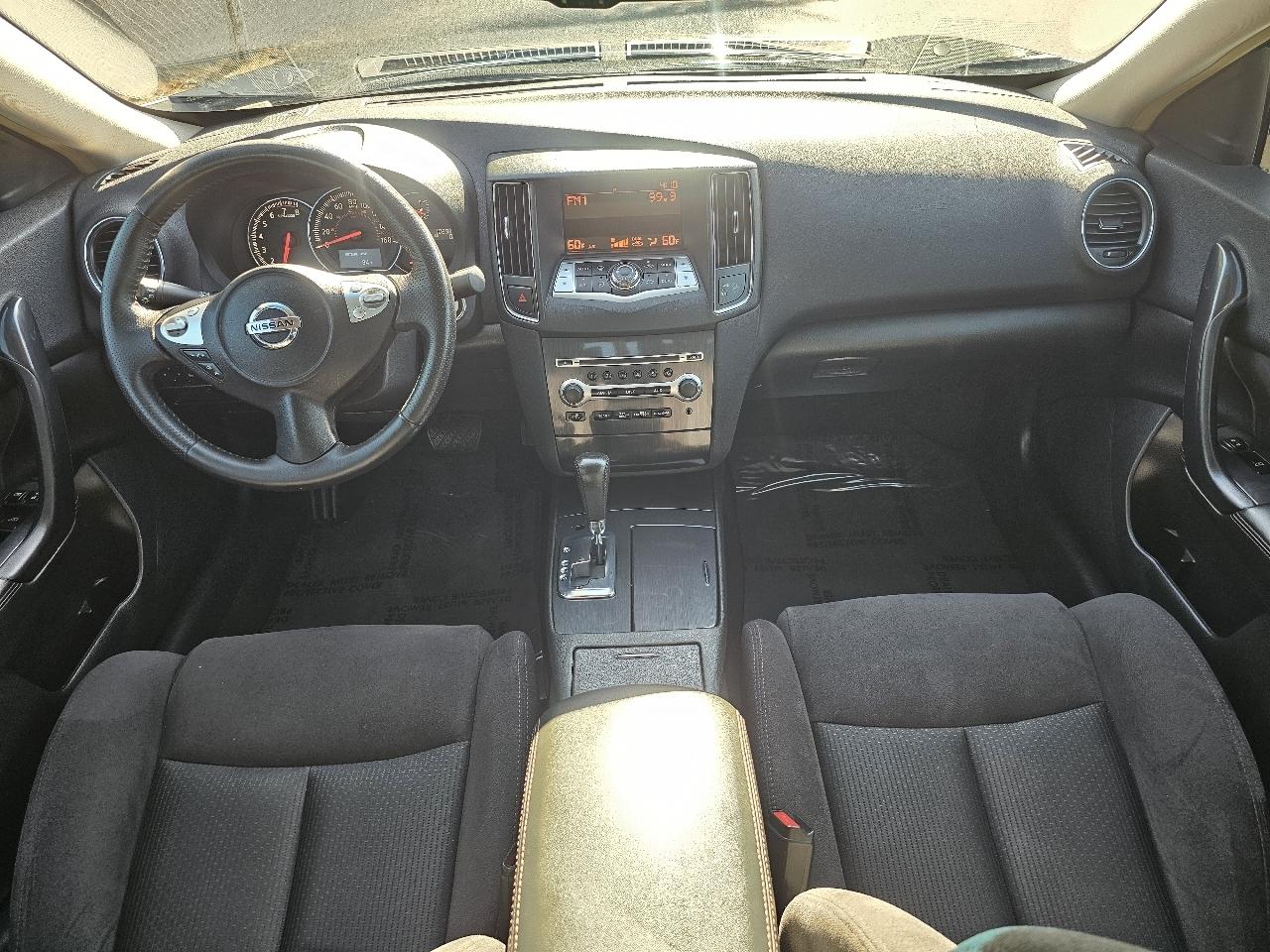 Nissan Maxima SV 2014